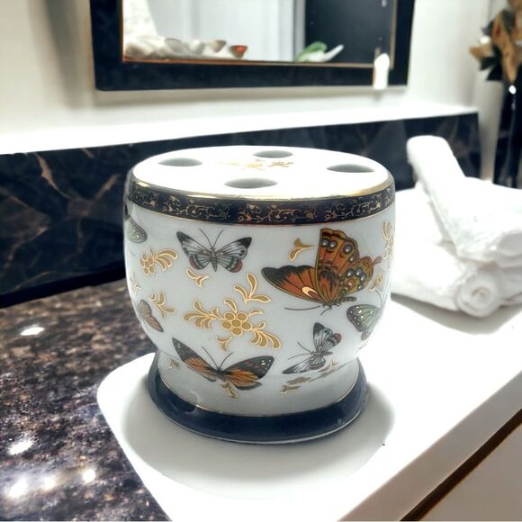 Formalities by Baum Bros. l Butterfly Collection l Toothbrush Holder l China EUC - Picture 1 of 7